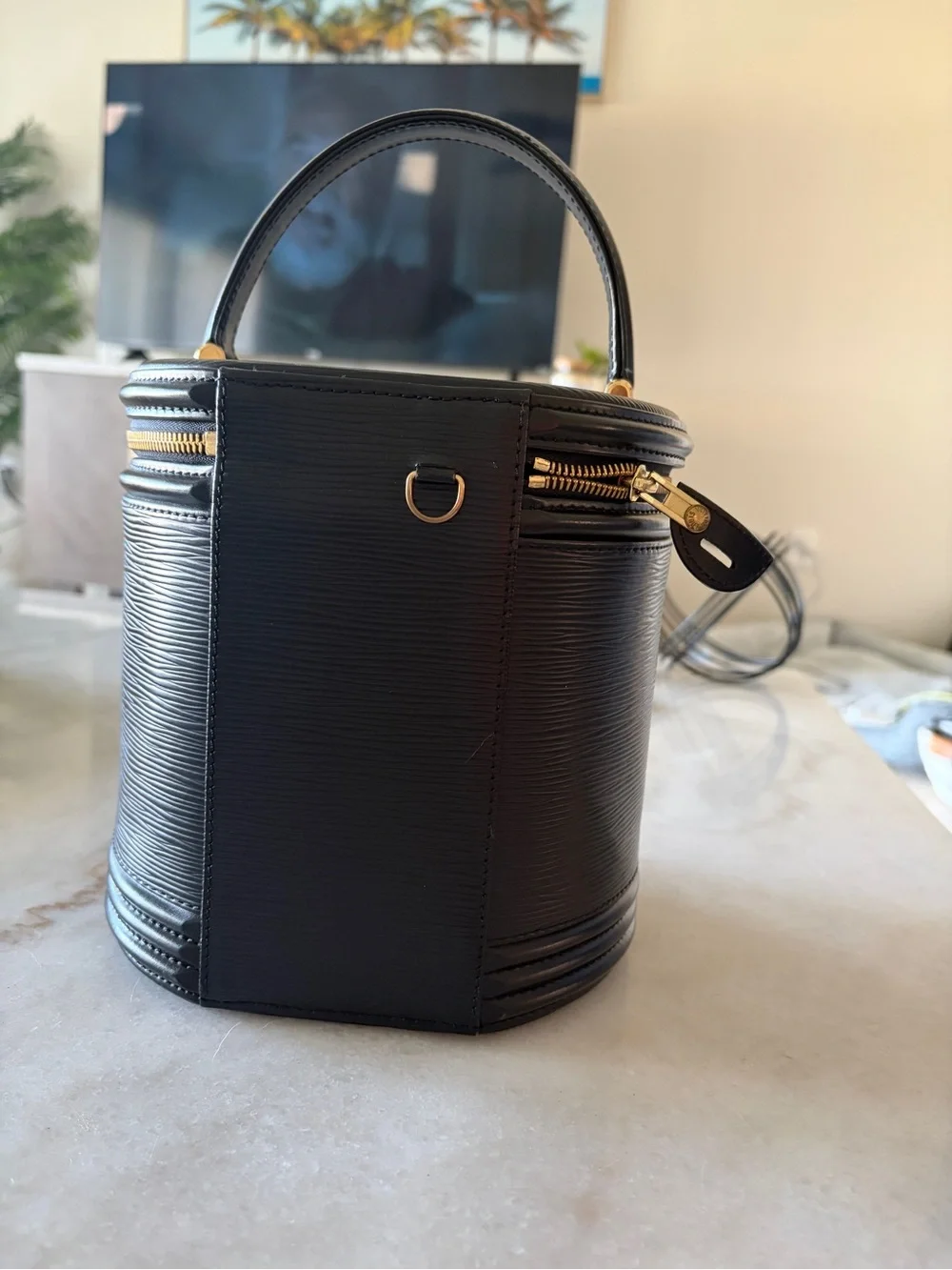 Louis Vuitton Cannes beauty case Black Epi. Leather vanity bag discontinued. - Picture 4 of 8